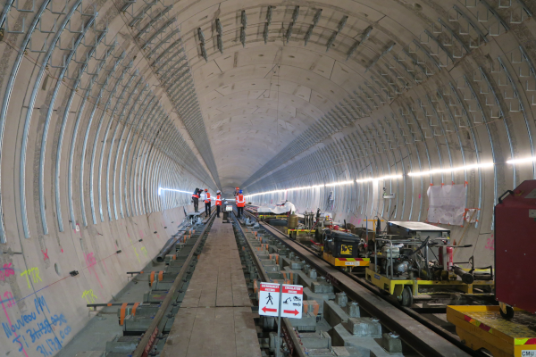 Tunnel à Orly.